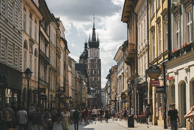 Kulinarna podróż po Polsce: Odkrywanie regionalnych smaków w drodze